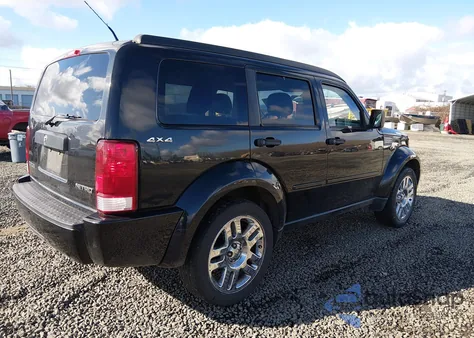 2011 Dodge Nitro Heat z USA, uszkodzony, nr VIN 1D4PU4GKXBW512661